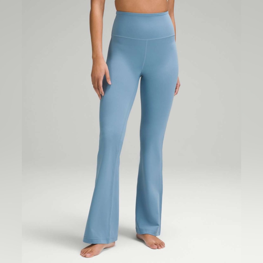 Lululemon Groove Super-High-Rise Flare Pant